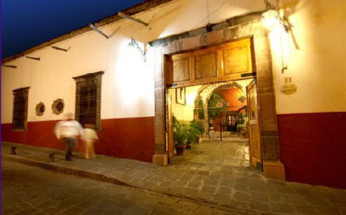 Bed and Breakfast Casa Carmen Сан-Міґель-де-Альєнде Екстер'єр фото